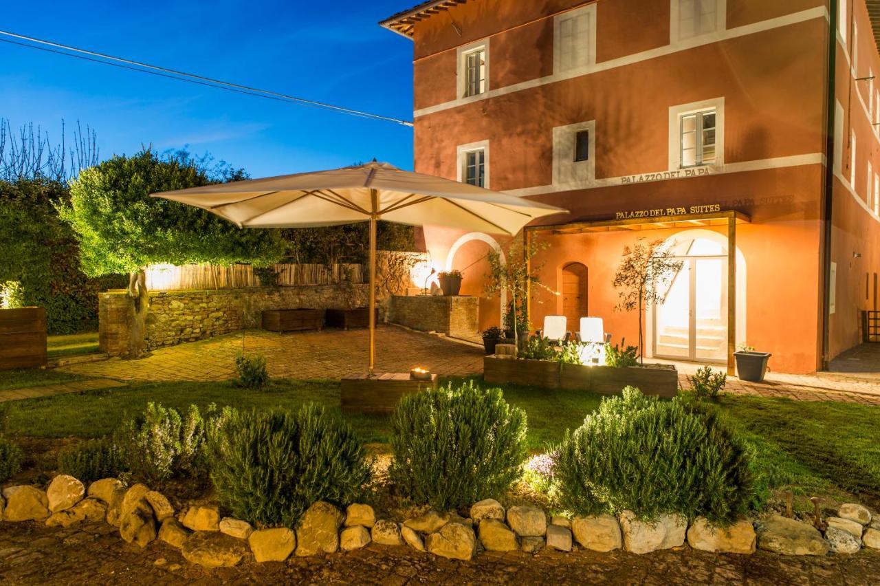 Palazzo Del Papa Country Suites Siena Bagian luar foto