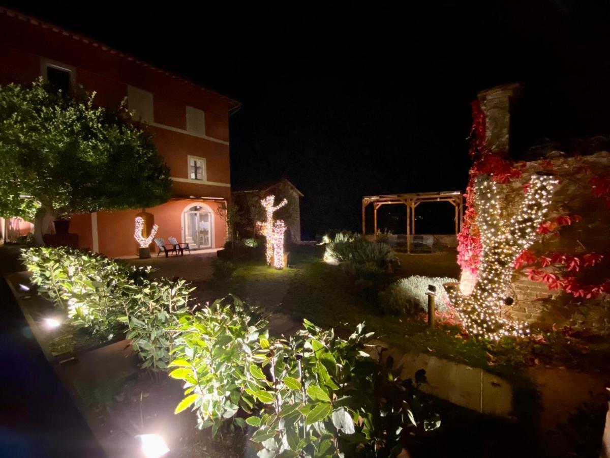 Palazzo Del Papa Country Suites Siena Bagian luar foto